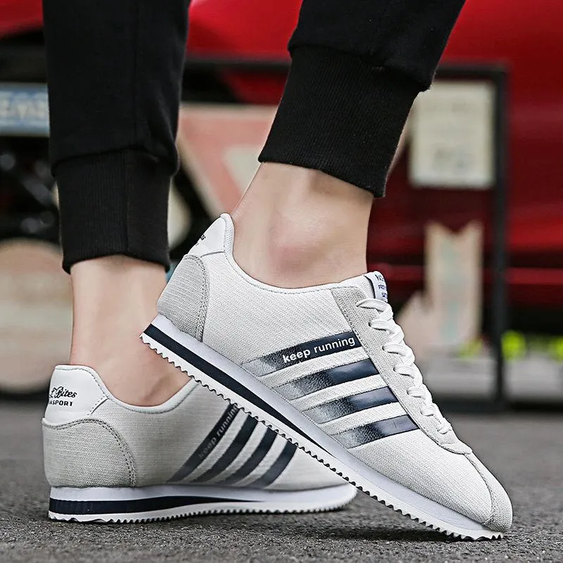 39-45 Men Low-top Canvas Sneakers Running Basketball Shoes Breathable Lightweight Non-slip Shoes Wear-resistant Comfortable White Stripe Skate Shoes