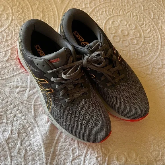 ASICS GT-1000 11 Running Shoes‎