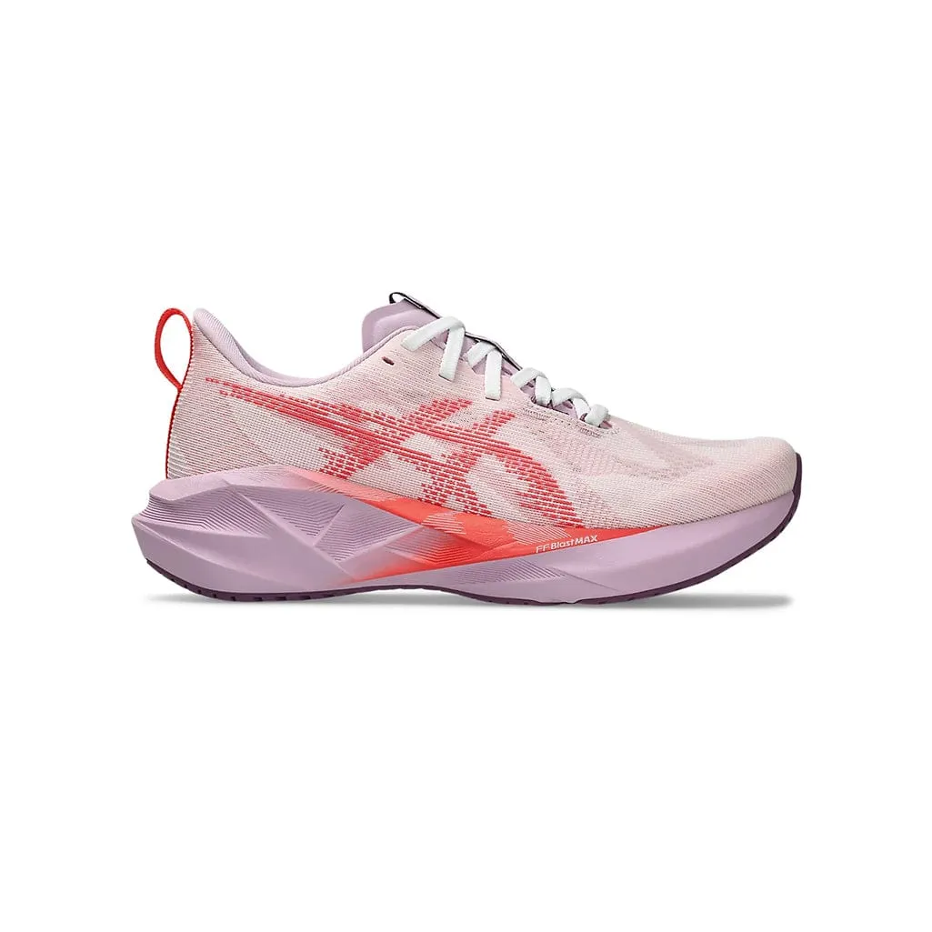 Asics Women's Novablast 5