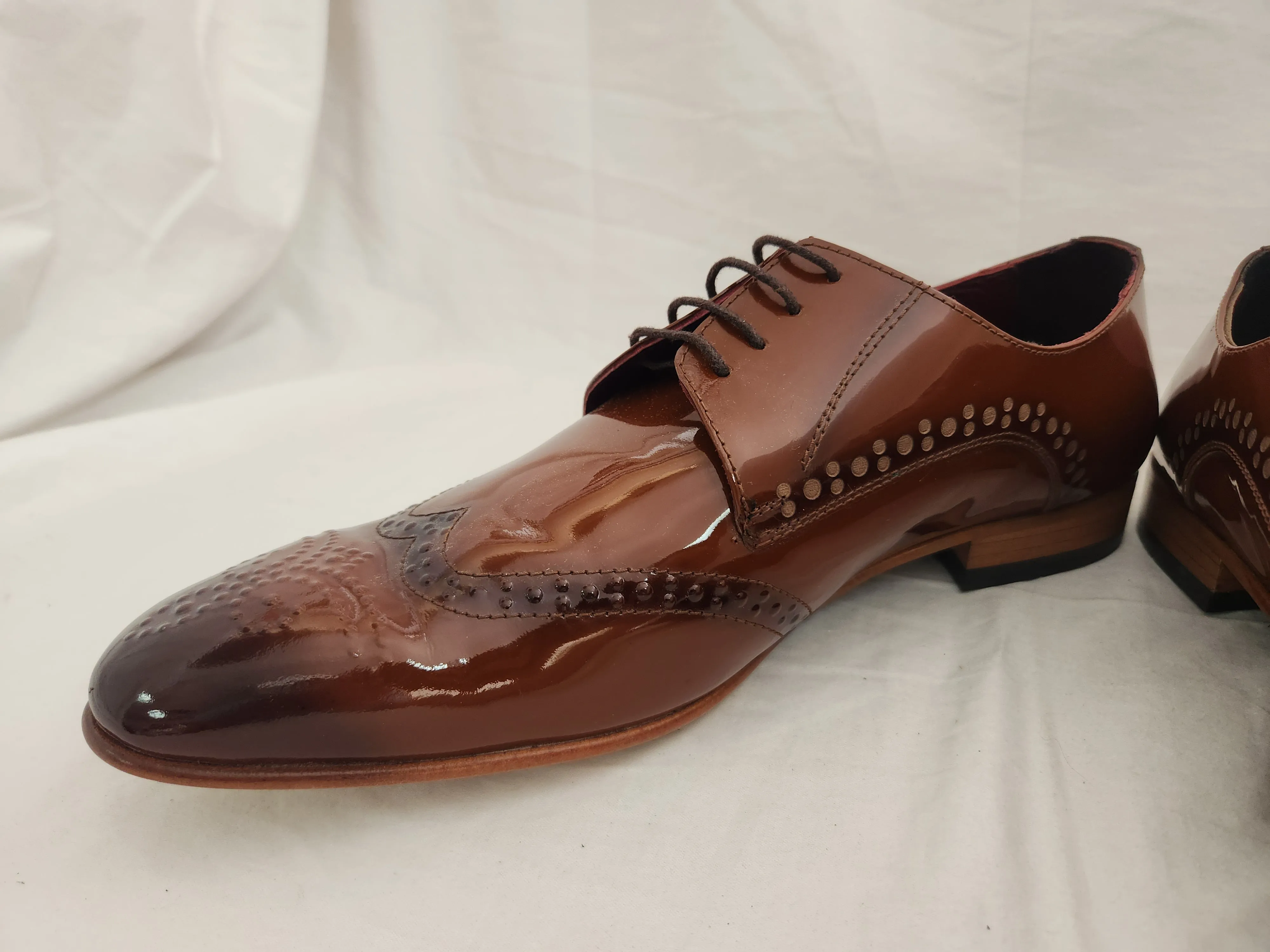 Deckard's Vero Cuoio Brown Wingtip Oxford Shoes - Size: 44 (US 11)
