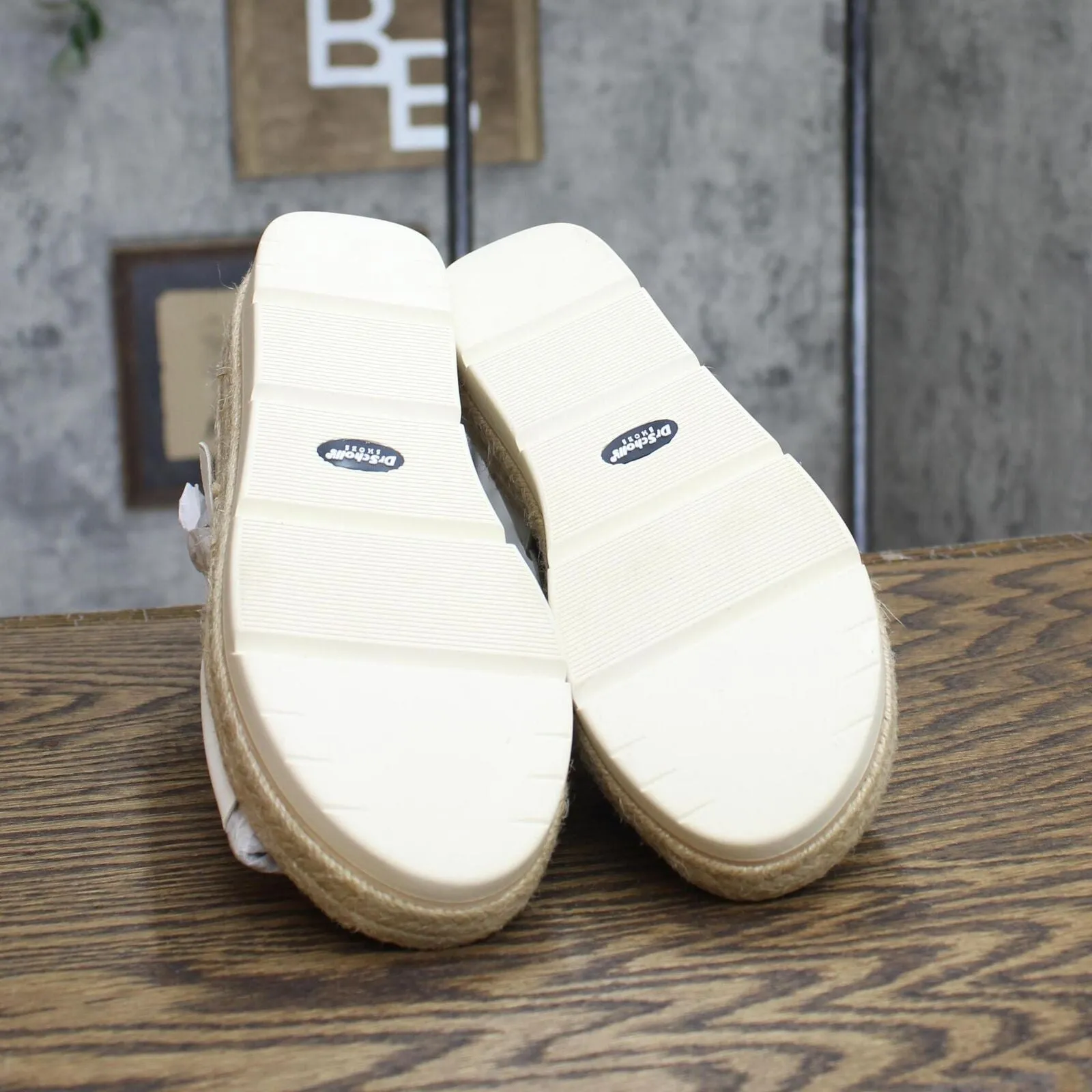 Dr. Scholl's Shoes Once Twice Espadrille Platform Wedge Sandal White Smooth 6M