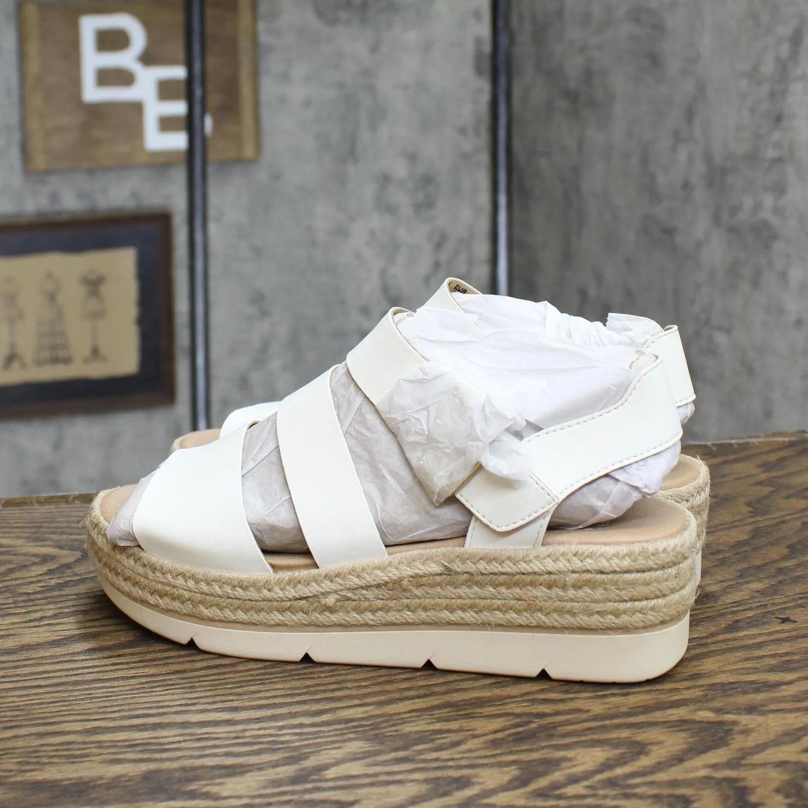 Dr. Scholl's Shoes Once Twice Espadrille Platform Wedge Sandal White Smooth 6M