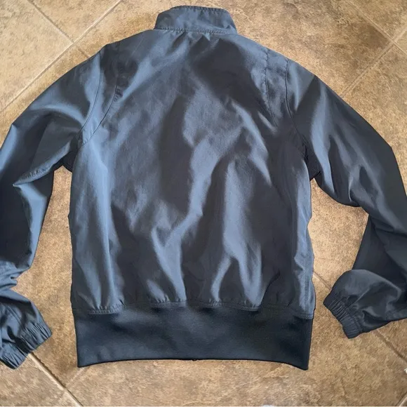 EUC - Nike Lightweight Jacket