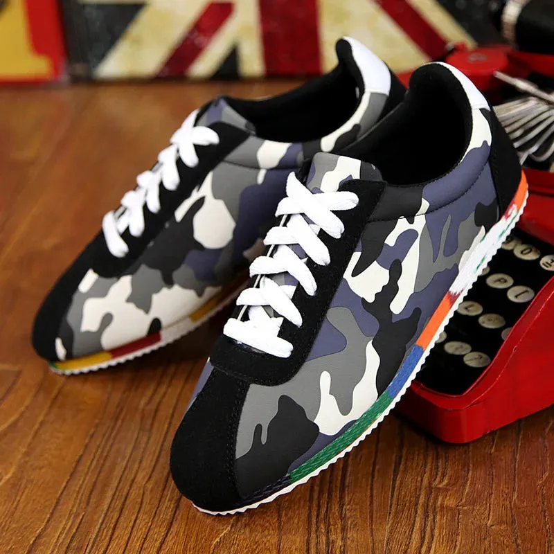Fashion Graffiti Printed Men Suede Sneakers Red Running Shoes