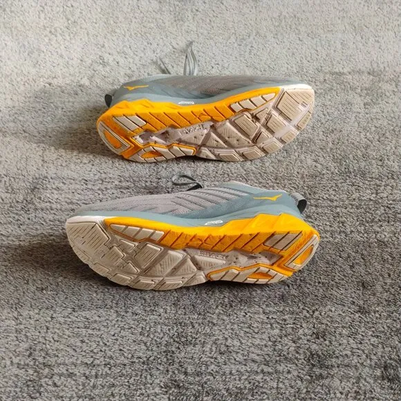 Hoka One One Arahi 4 Mens Running Shoe US 9 EU 42