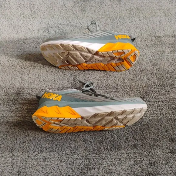 Hoka One One Arahi 4 Mens Running Shoe US 9 EU 42