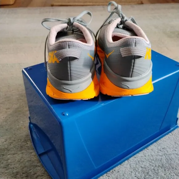 Hoka One One Arahi 4 Mens Running Shoe US 9 EU 42
