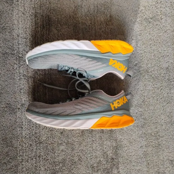Hoka One One Arahi 4 Mens Running Shoe US 9 EU 42