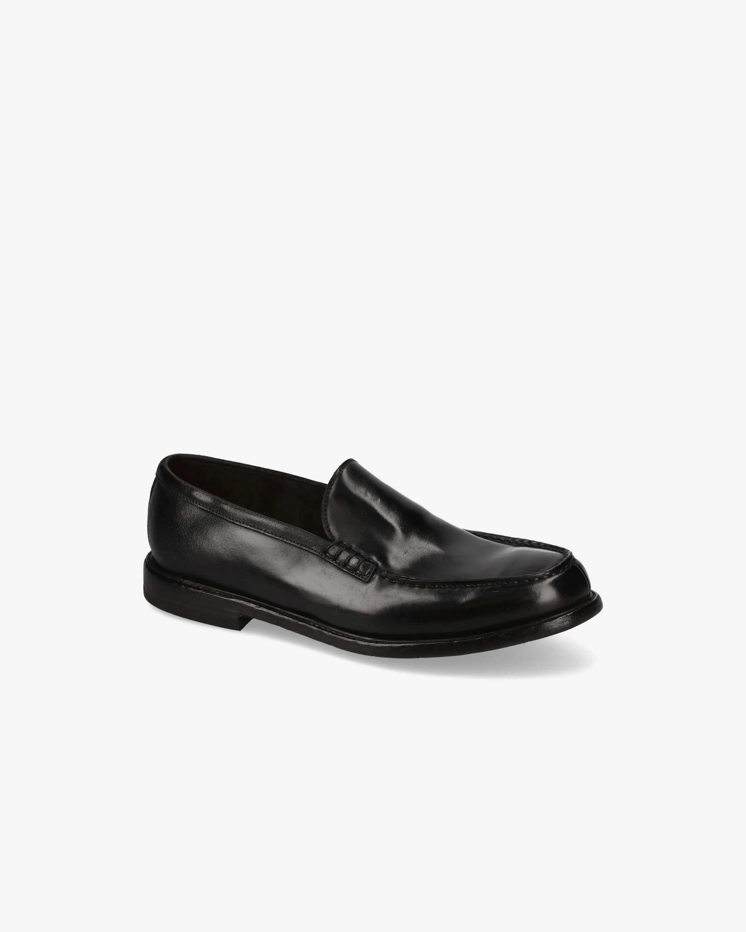 Loafer in Black Calfskin Leather with Leather Sole 32257A