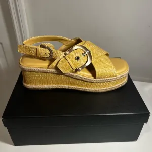 Marc Fisher LTD Renda Slingback Espadrille PlatformWedge Sandal (Women)size 8.5