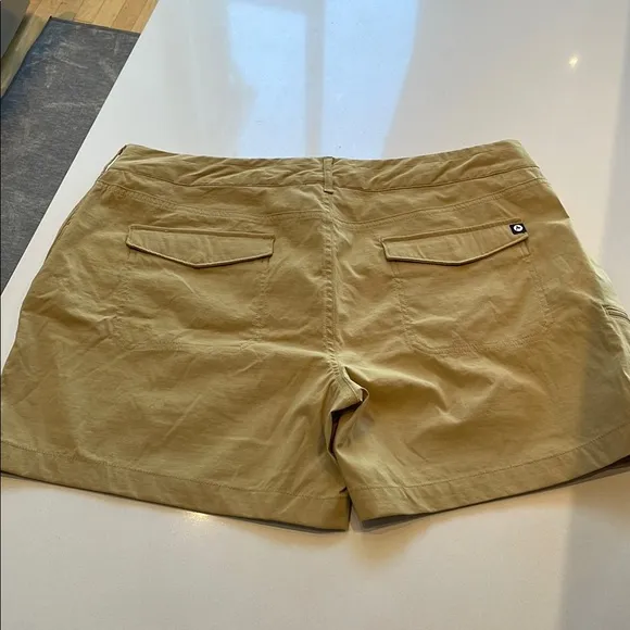 Marmot Raina New Women's 5” Khaki Hiking Shorts, Size 12 See Desc.