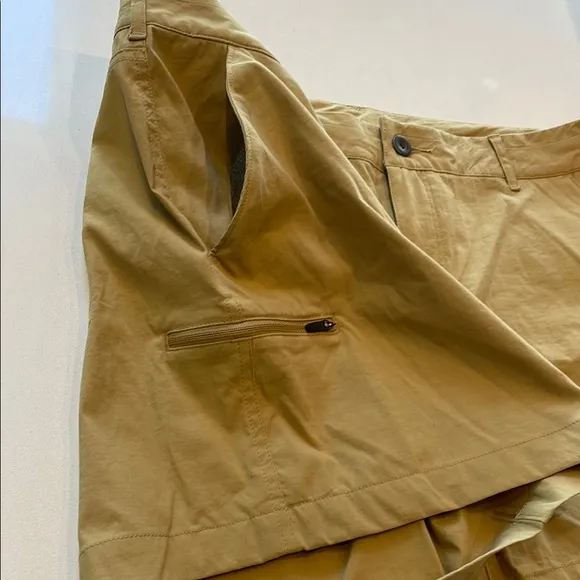 Marmot Raina New Women's 5” Khaki Hiking Shorts, Size 12 See Desc.