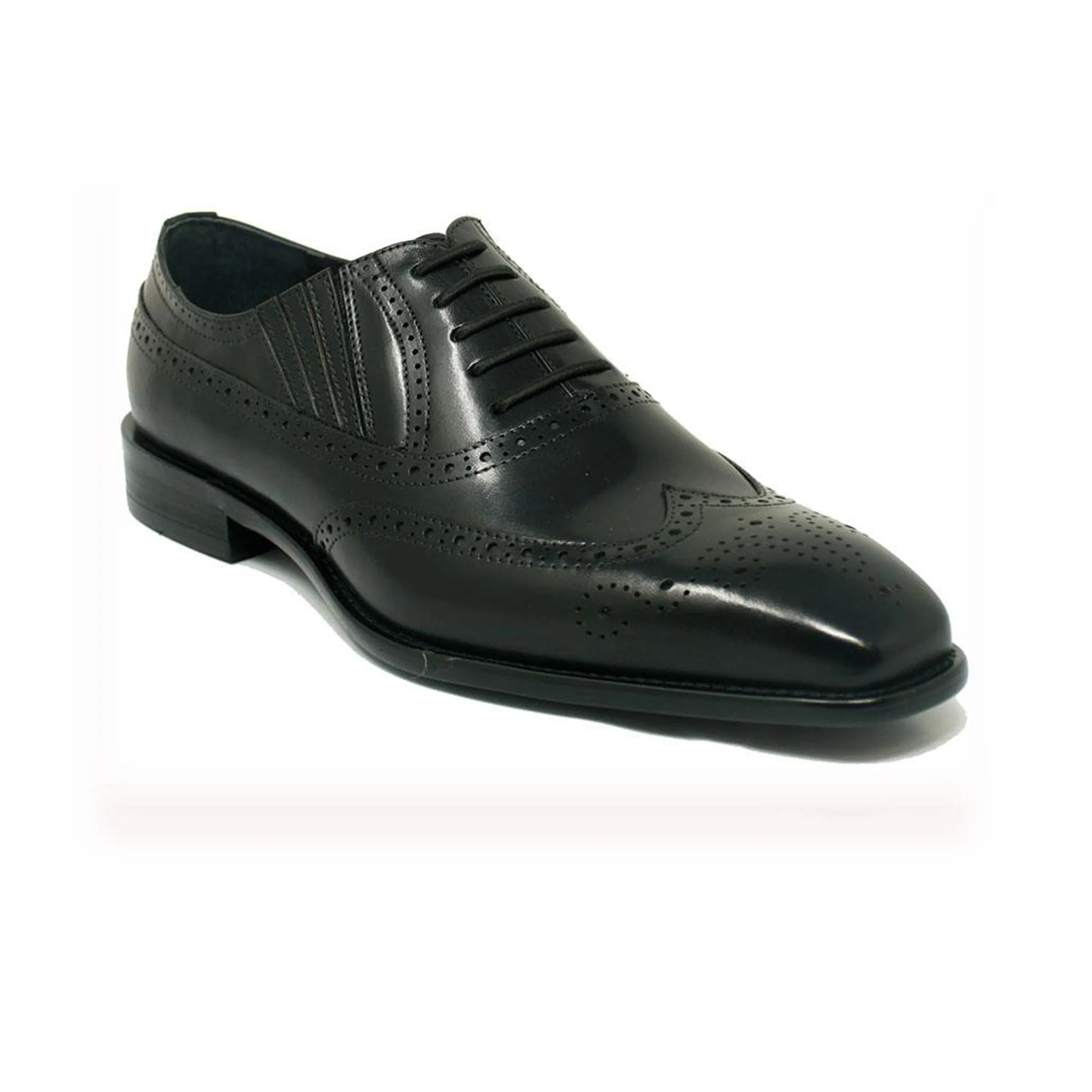 Mens Carrucci Burnished Leather Classic 1920's Wingtip Dress Shoe in Cognac