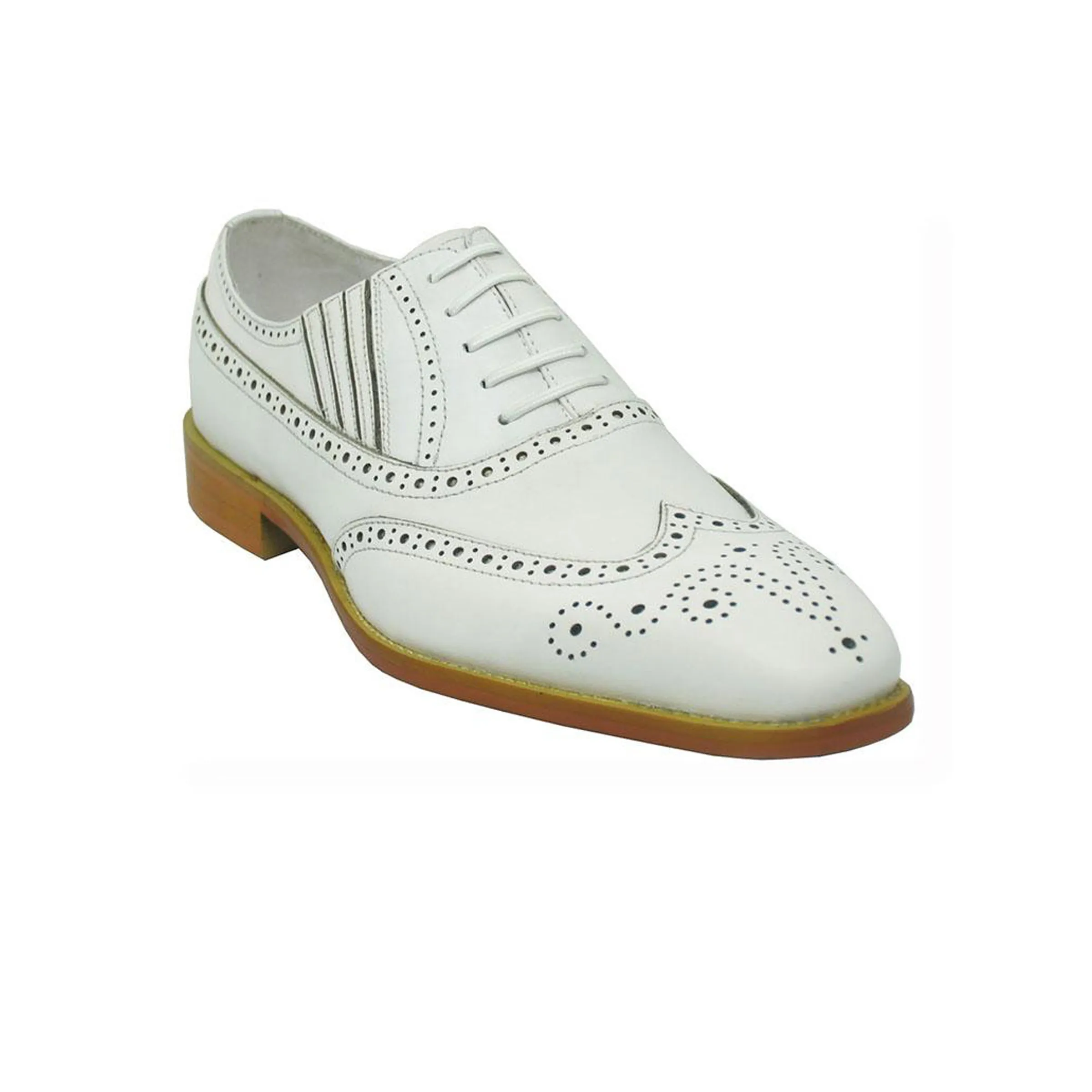 Mens Carrucci Burnished Leather Classic 1920's Wingtip Dress Shoe in Cognac