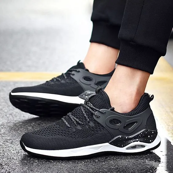 Men's FlyKnit Breathable Running Shoes