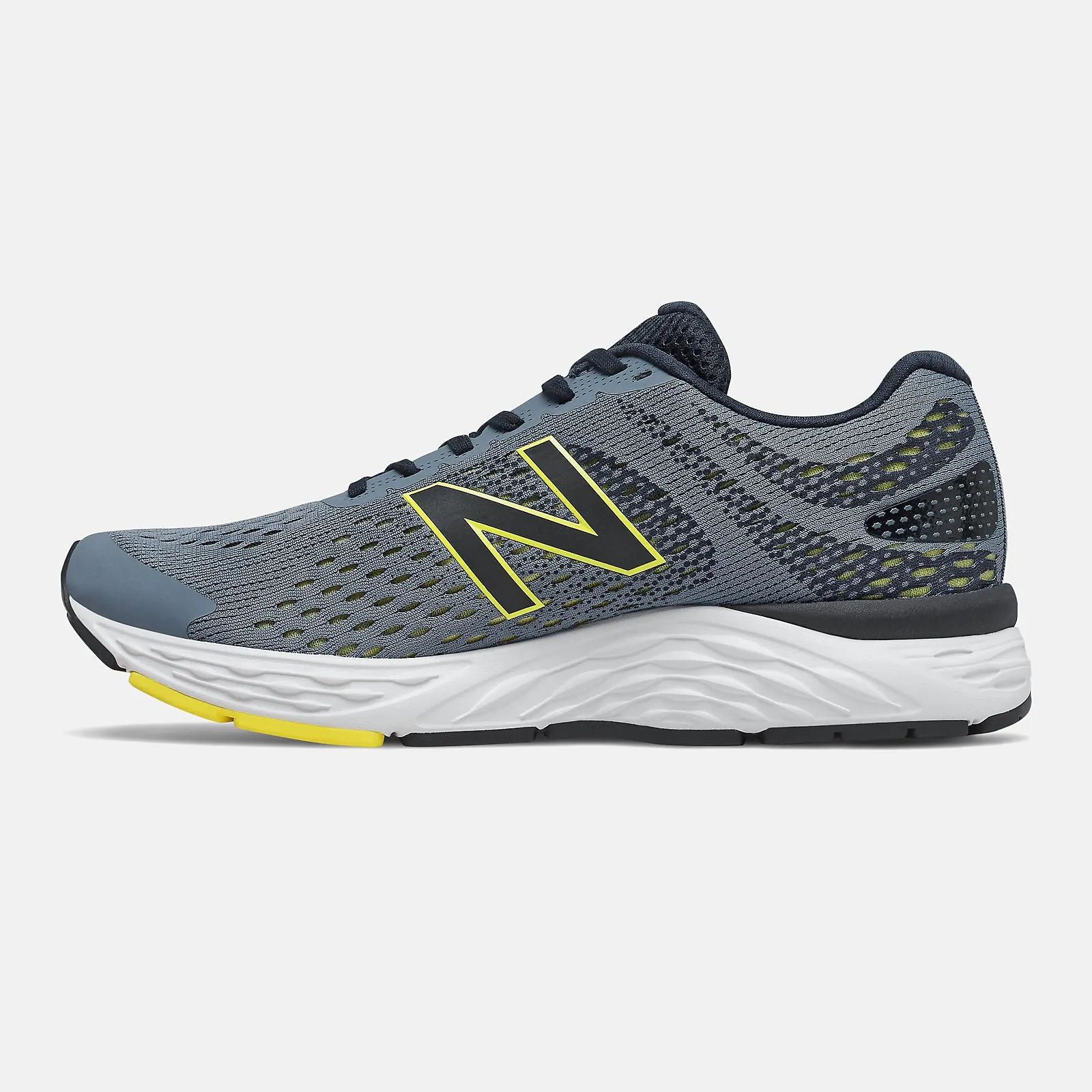 NEW BALANCE 680 2E MENS RUNNING SHOE