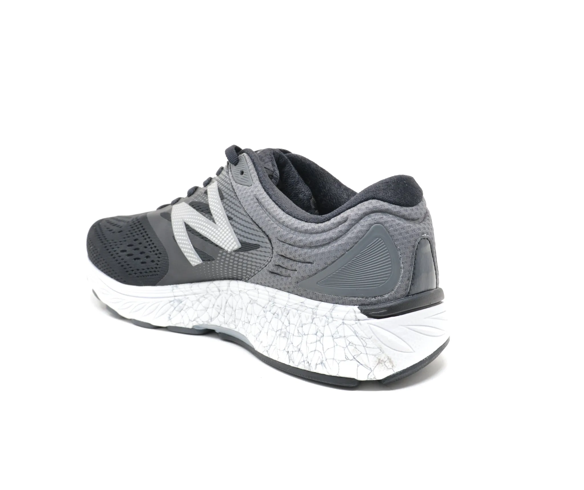 NEW BALANCE 940v4