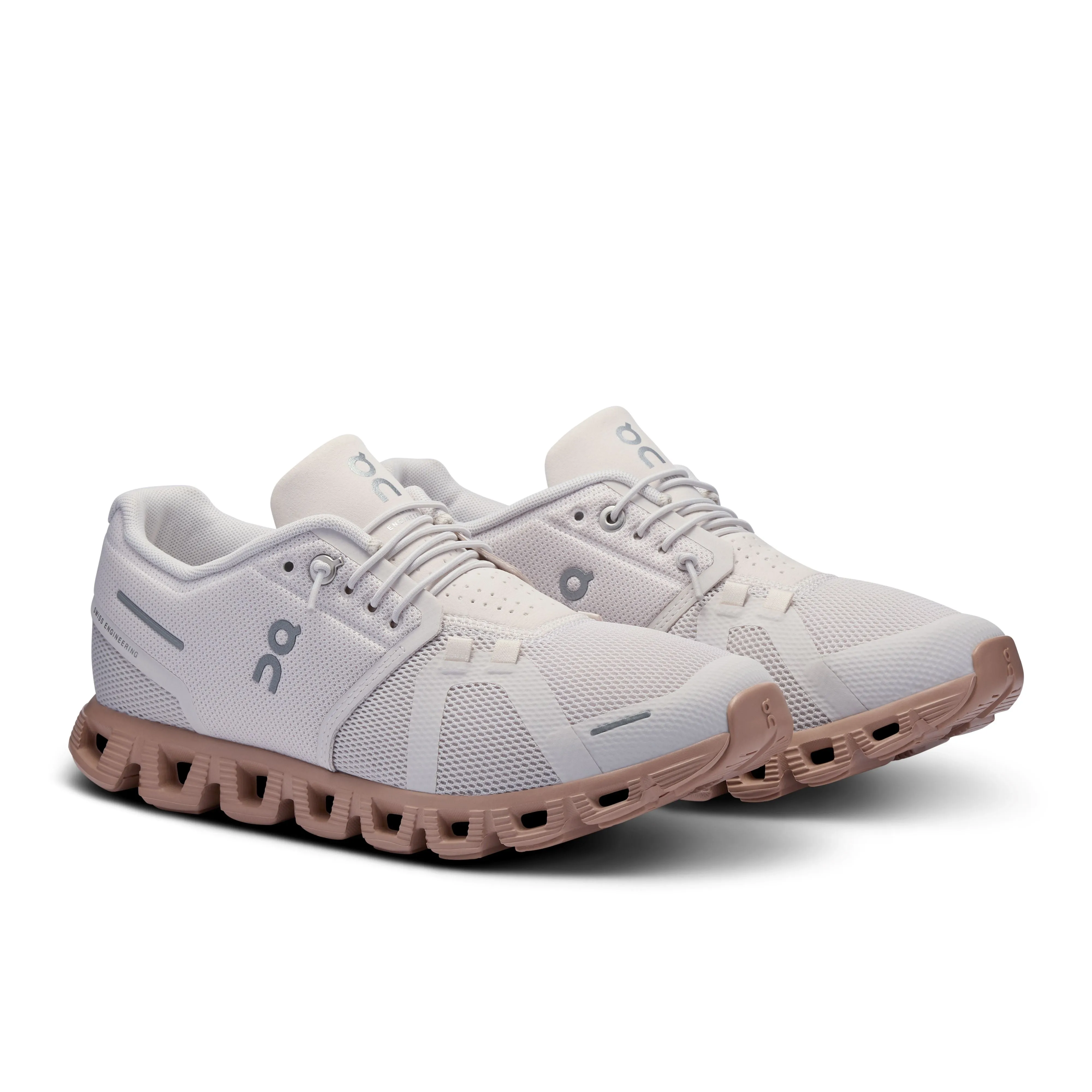 On Running Women's Cloud 5 Sneaker in Sand/Rosebrown