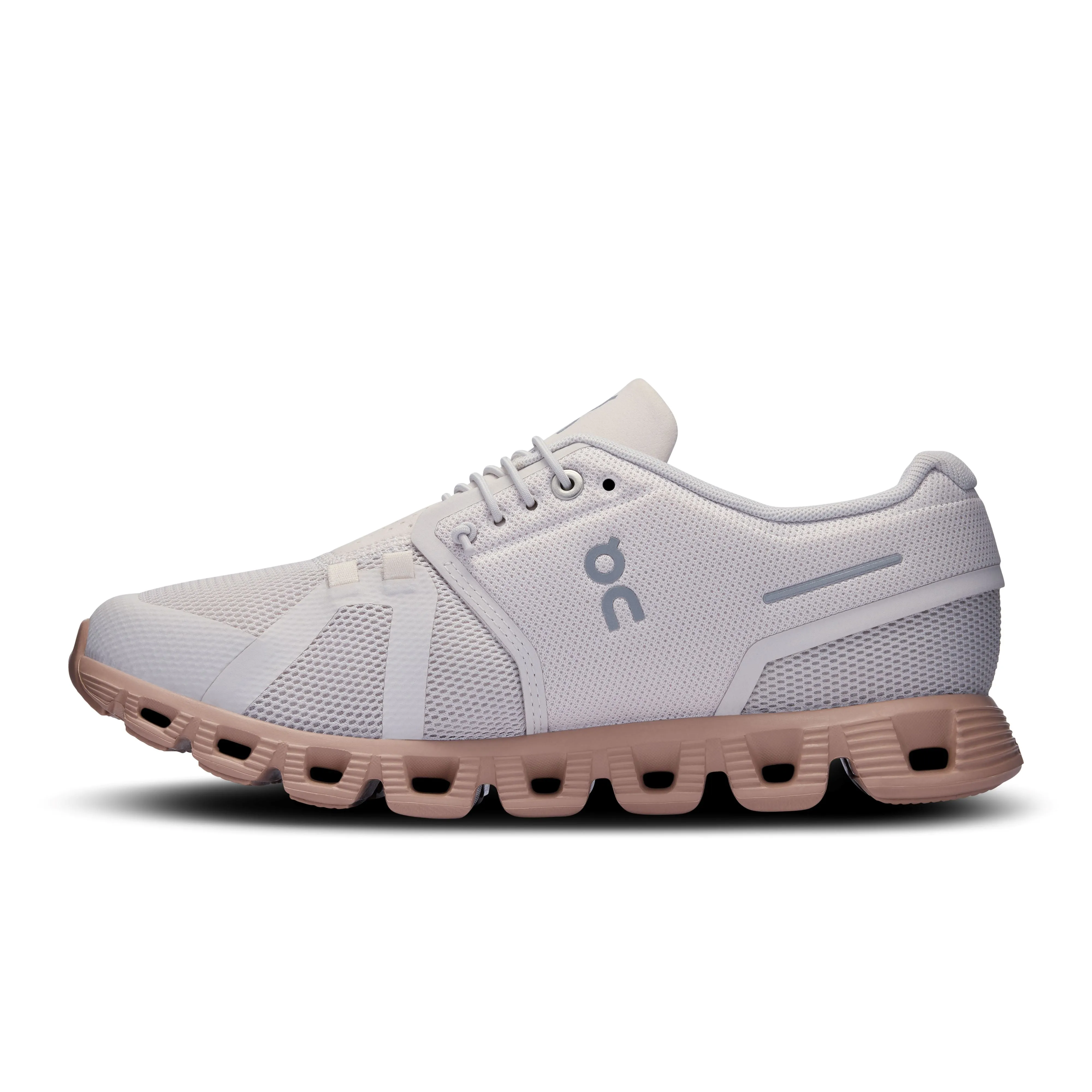 On Running Women's Cloud 5 Sneaker in Sand/Rosebrown