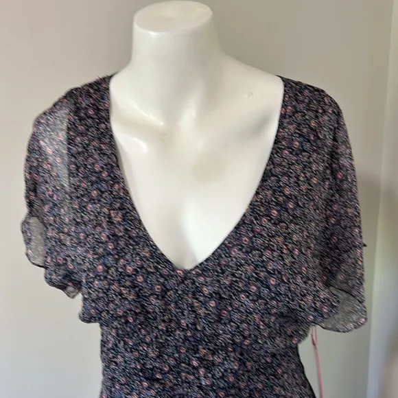 PARKER Silk Tacoma Dress Viceroy Flutter Sleeve Ruched Floral Navy Blue Sz 4 NEW
