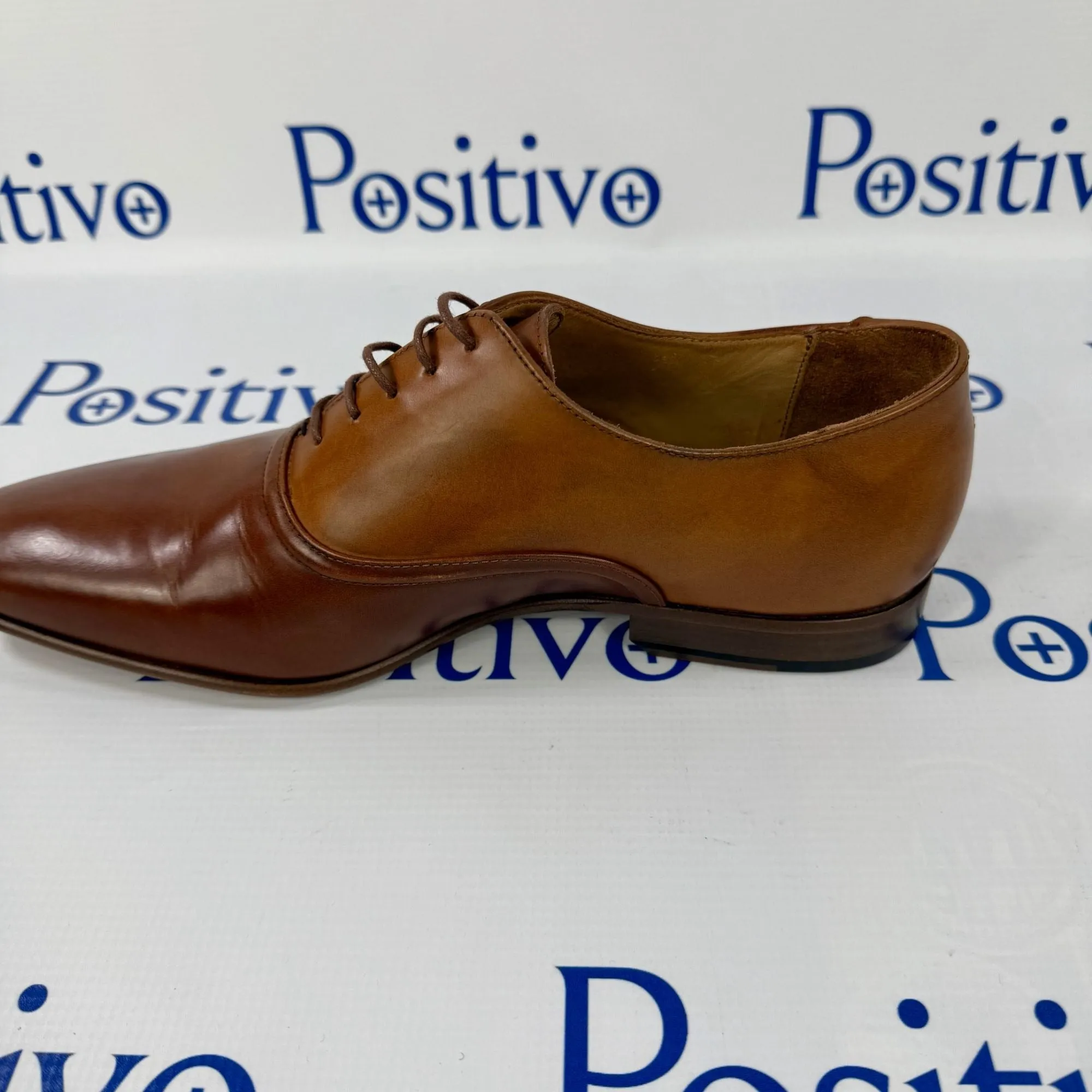 Paul Smith Starling Tan Leather Oxfords w/ Defect