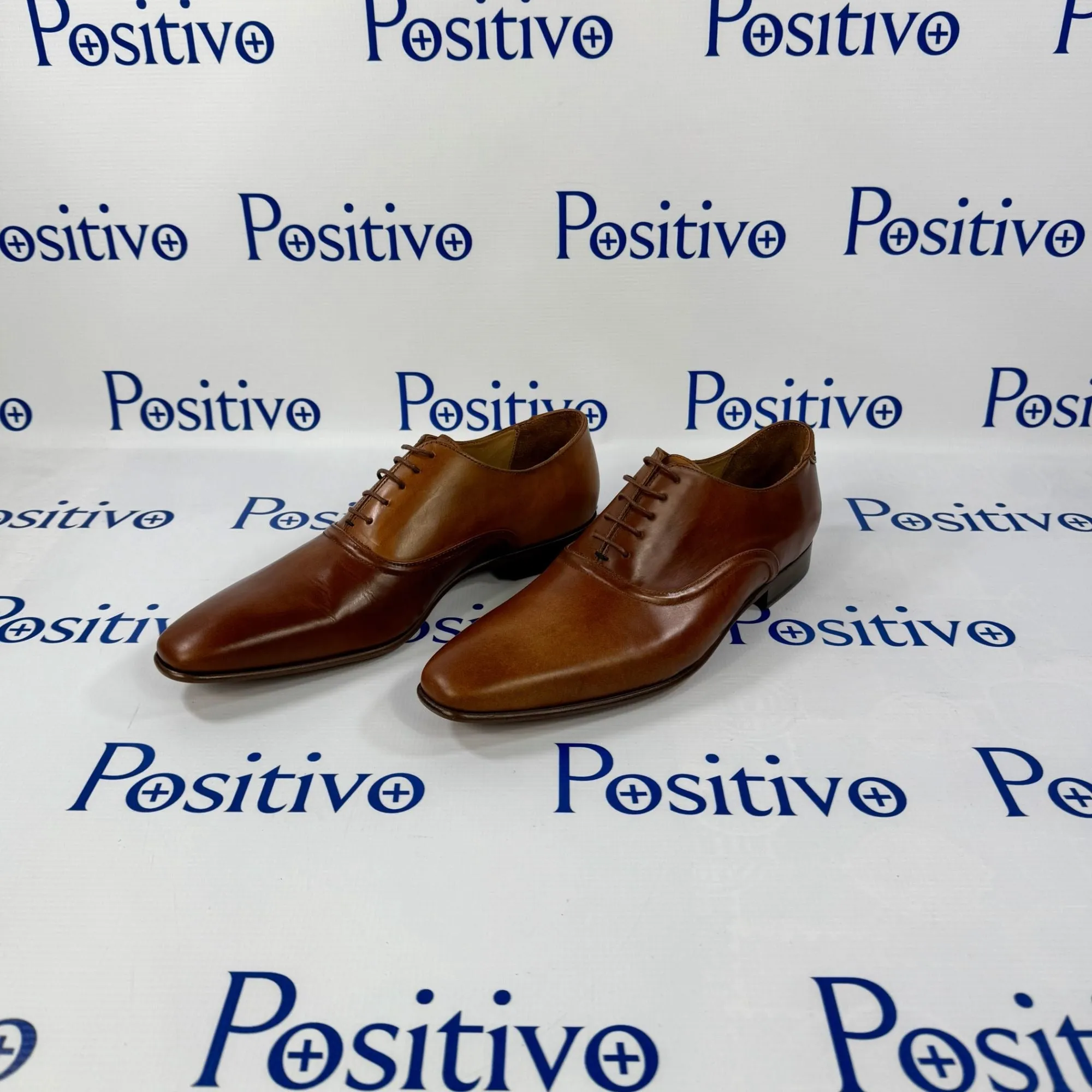 Paul Smith Starling Tan Leather Oxfords w/ Defect