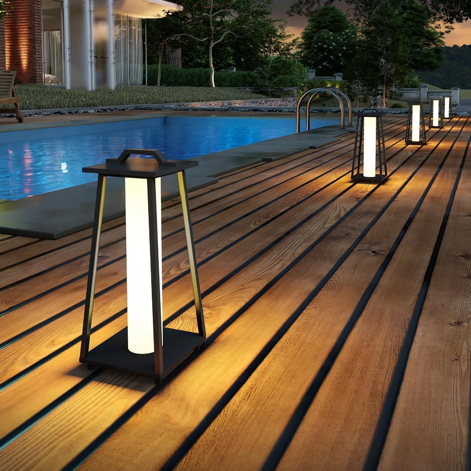 Roam Portable Outdoor Light – Durable, Weather-Resistant LED Lantern