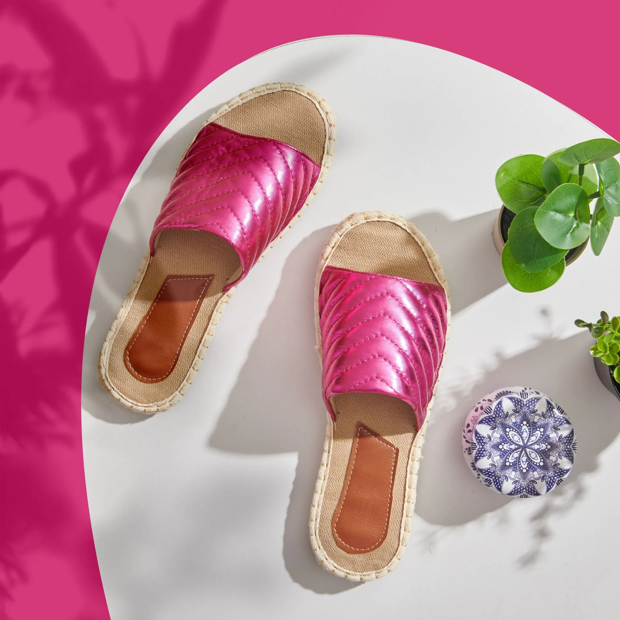 Shiny Stiched Stylish Espadrille-Like Slippers - Pink