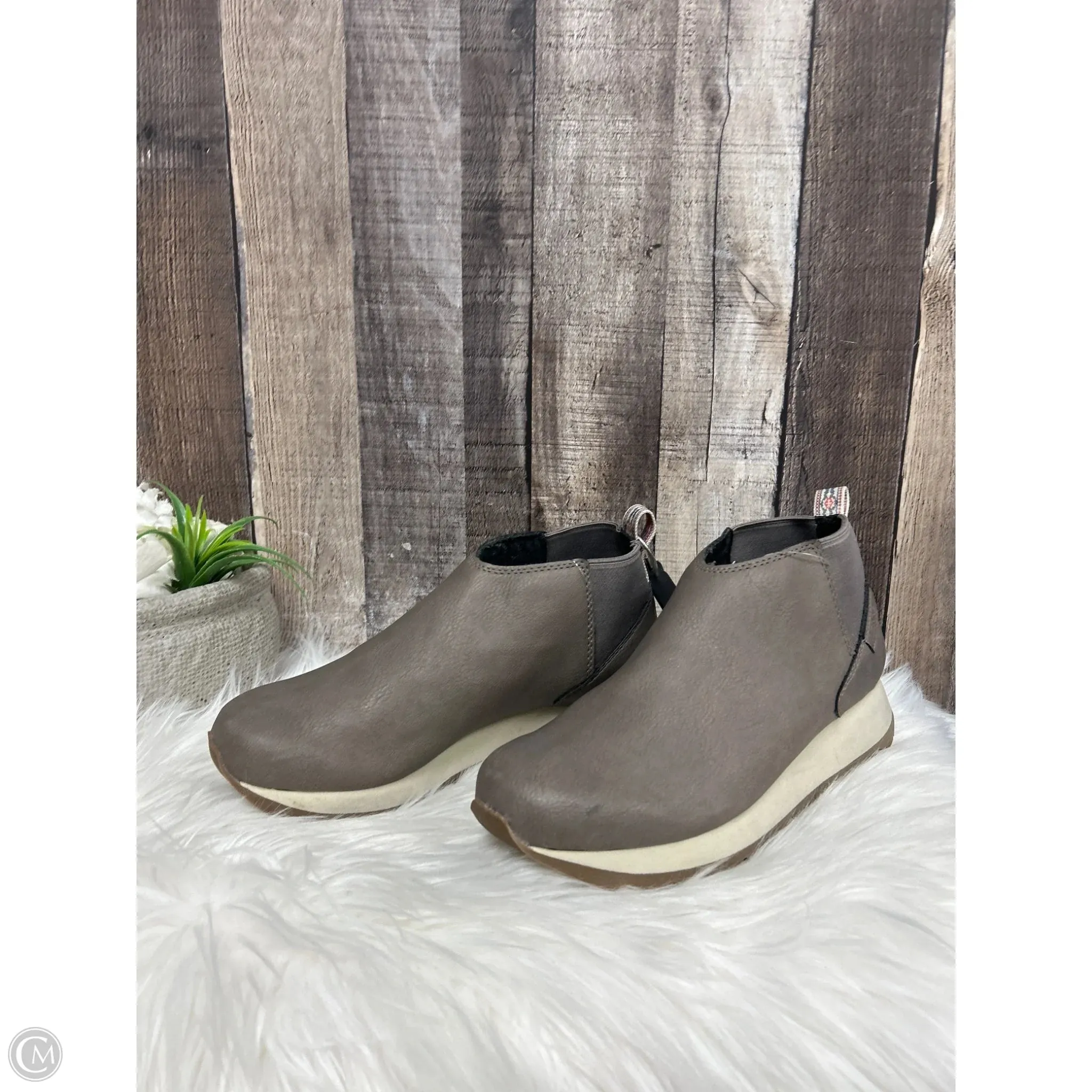 Shoes Heels Platform By Merrell In Grey, Size: 7