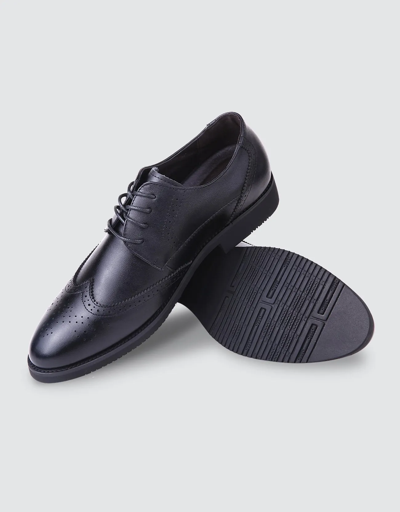 Speckled Wingtip Oxford Dress Shoes