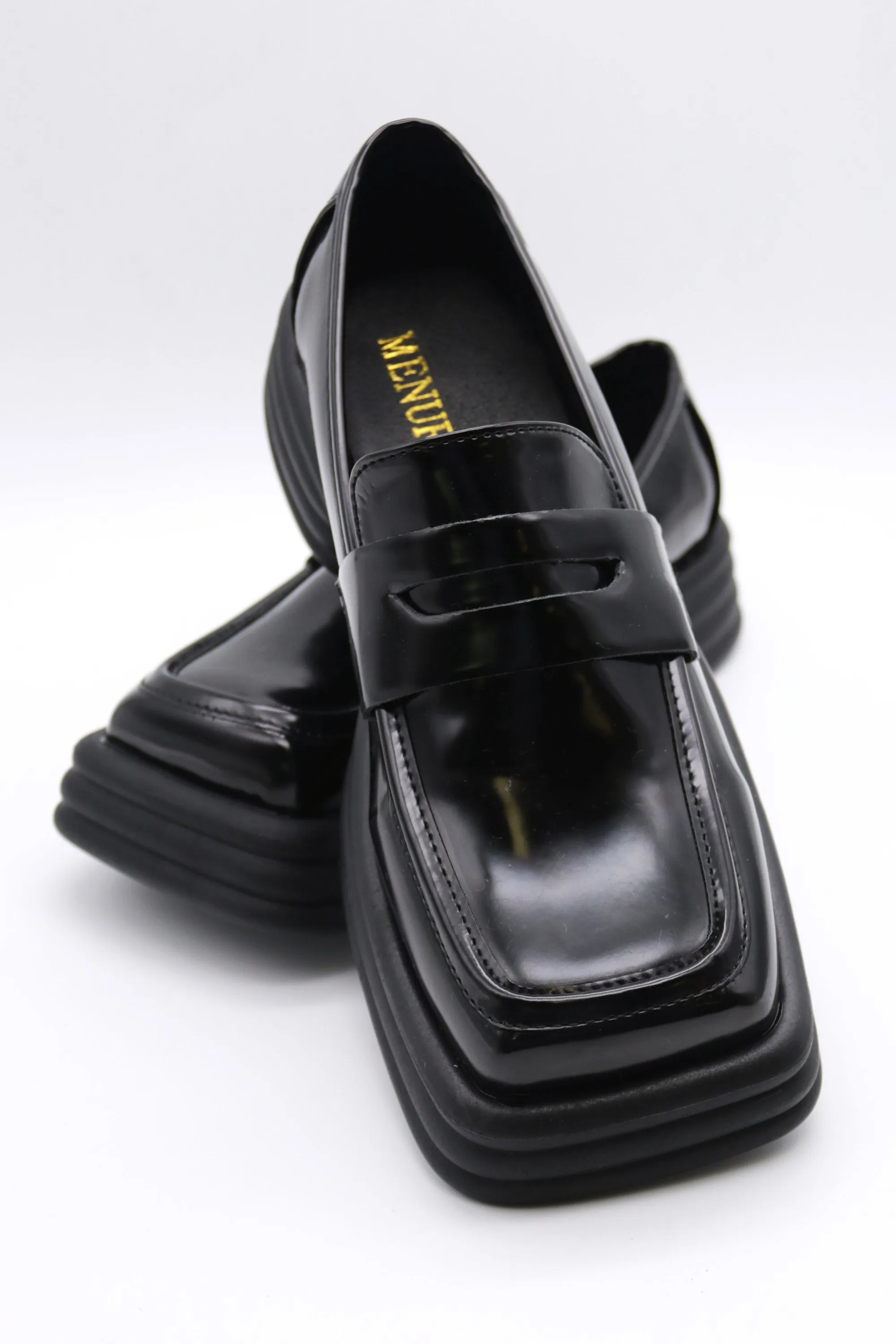 Squared Toe Chunky Loafers