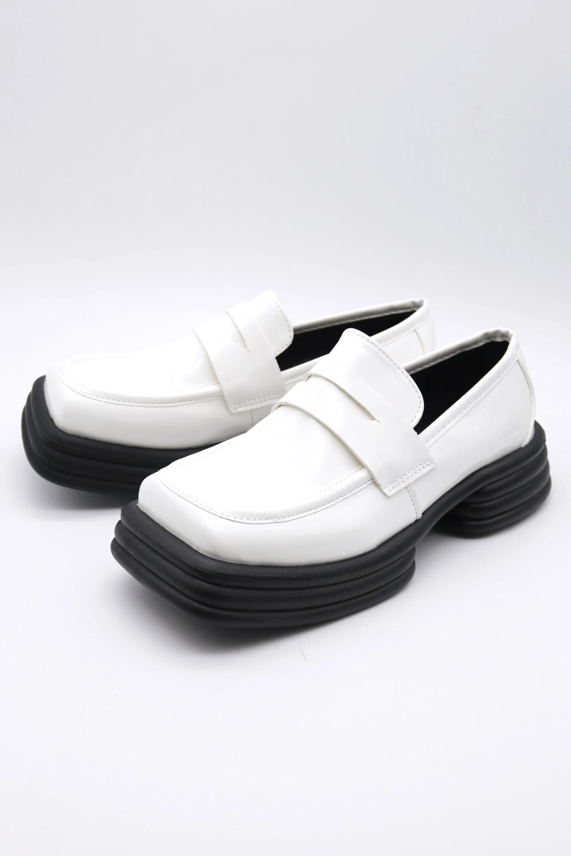 Squared Toe Chunky Loafers