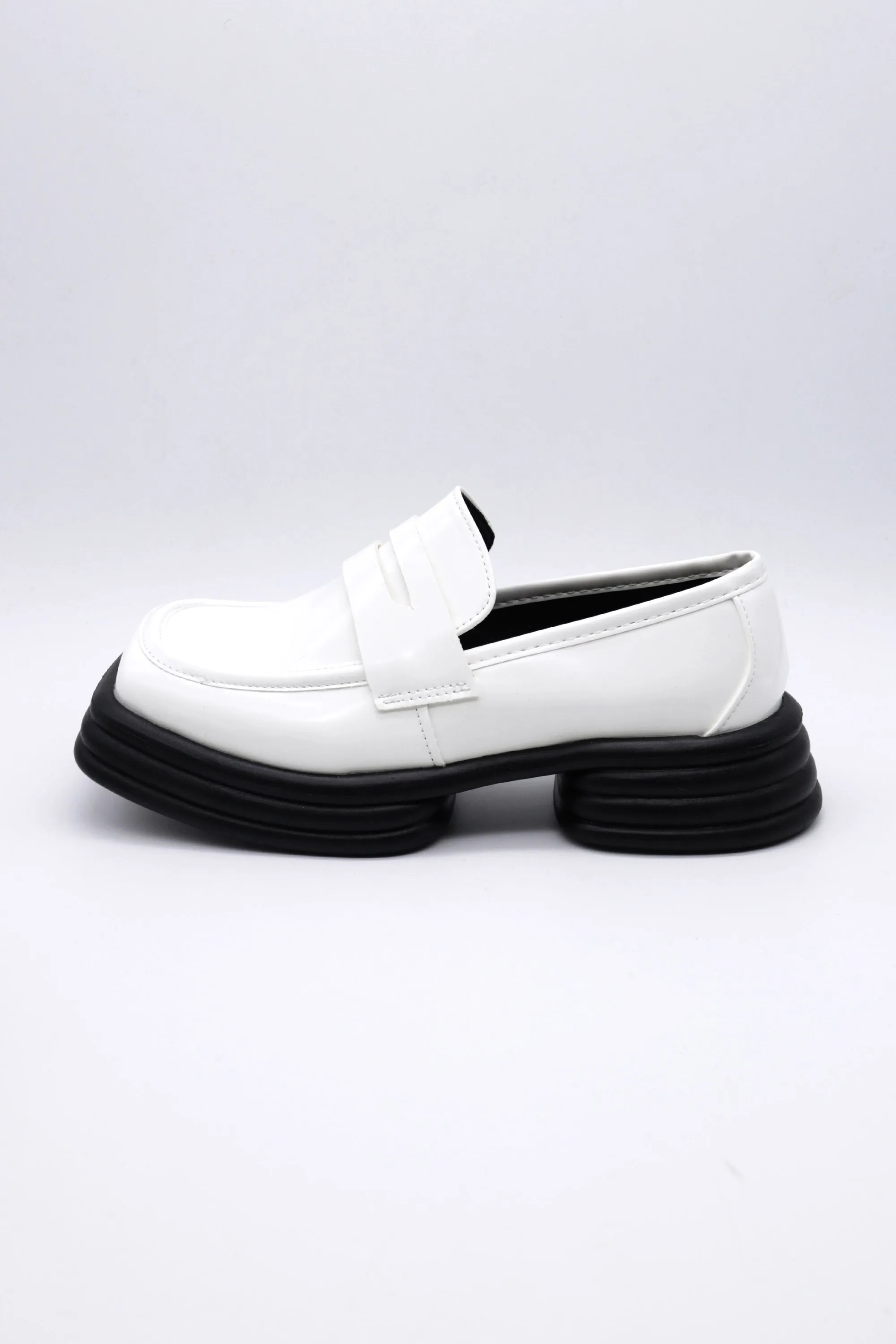 Squared Toe Chunky Loafers