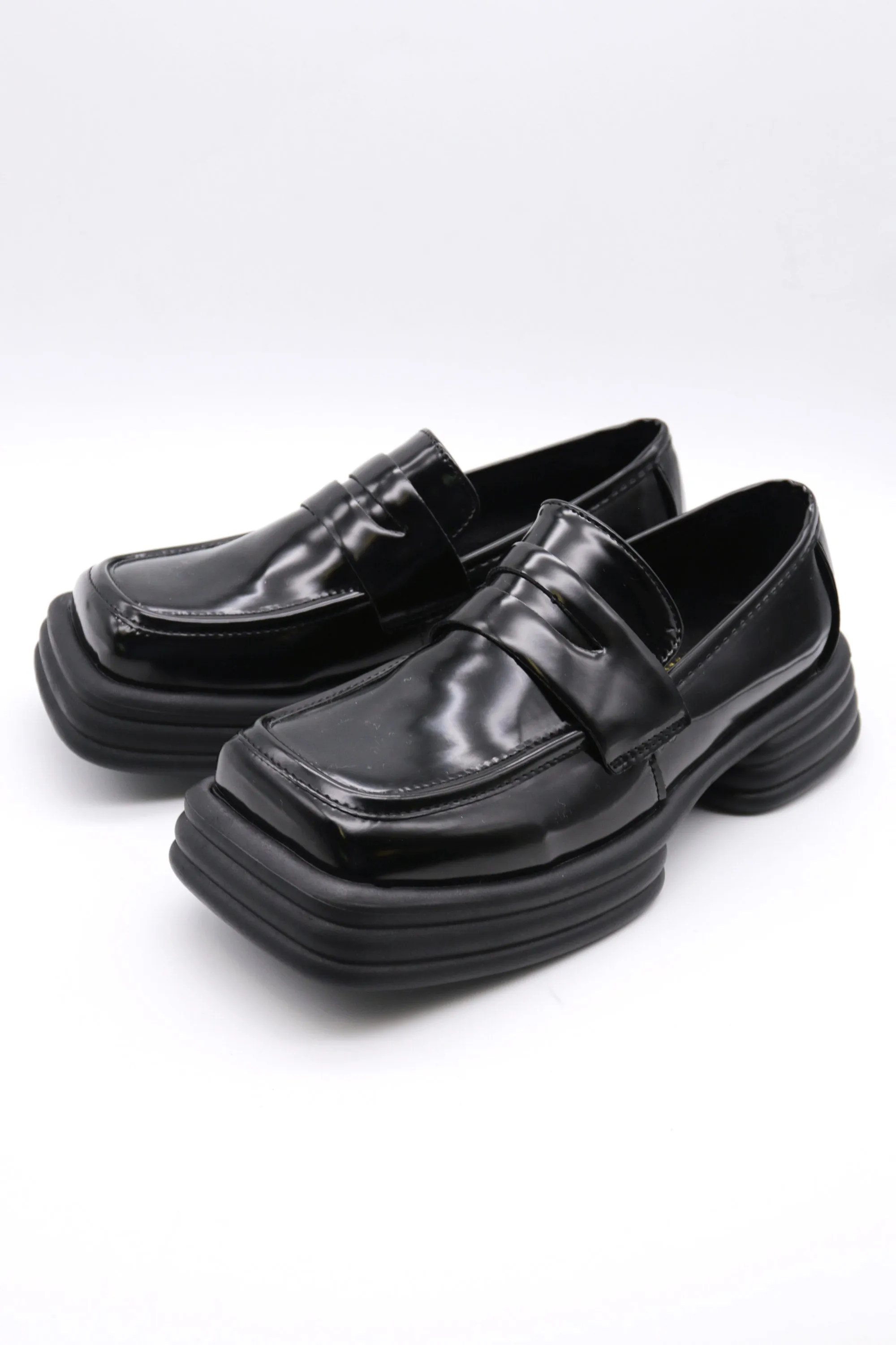Squared Toe Chunky Loafers