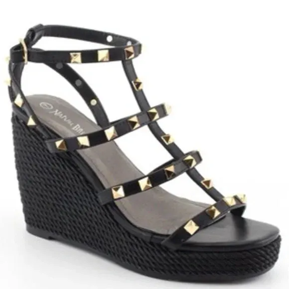 Tally Studded Wedge