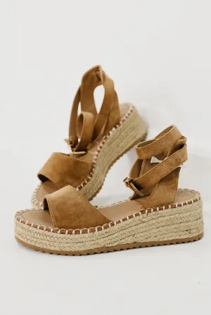 The Everly Platform Sandal  - Taupe - FINAL SALE