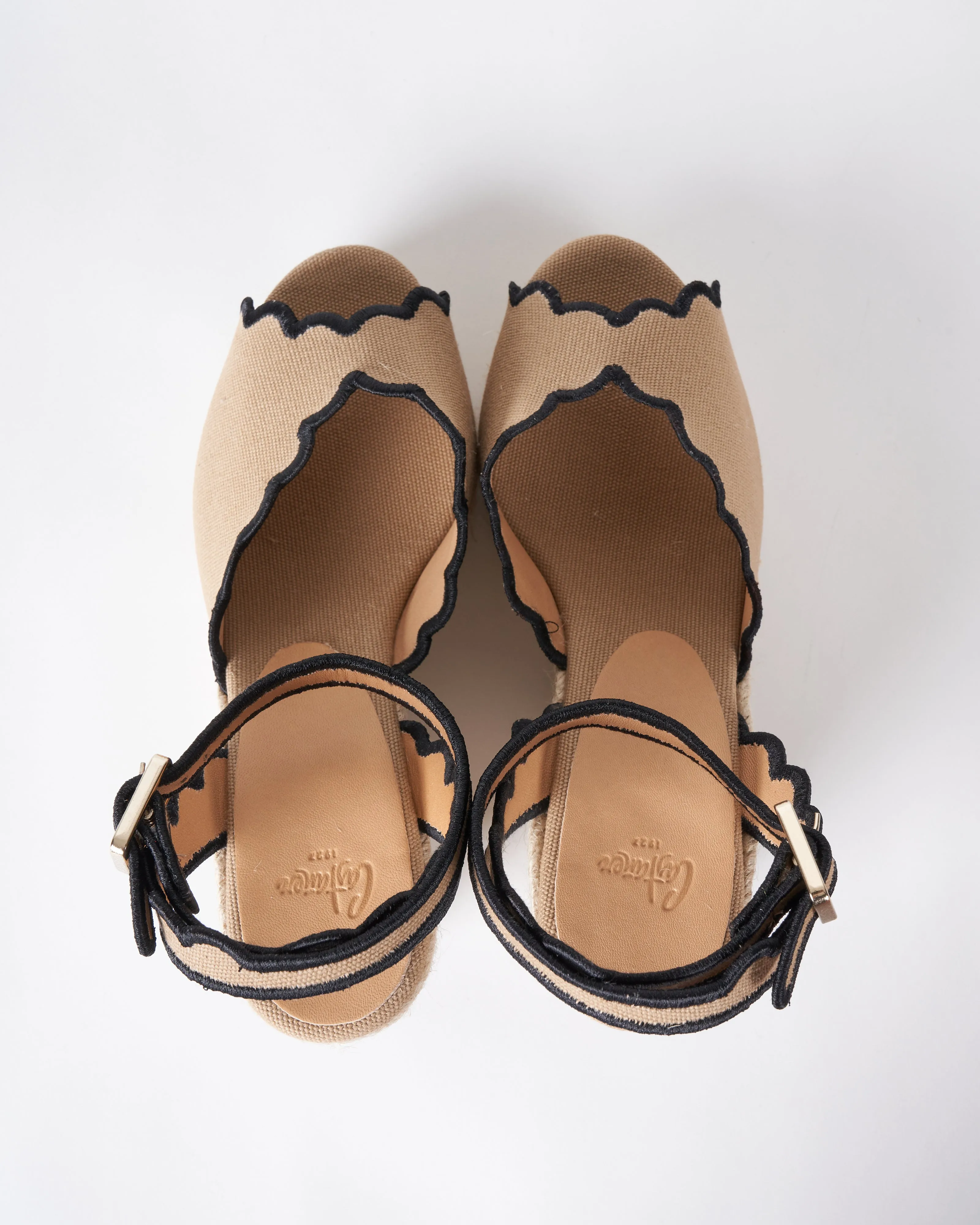 tierra wedge w/strap - tierra/black canvas