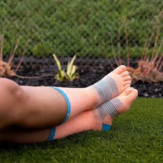 Trail Midweight Crew Toe Socks (Women's)