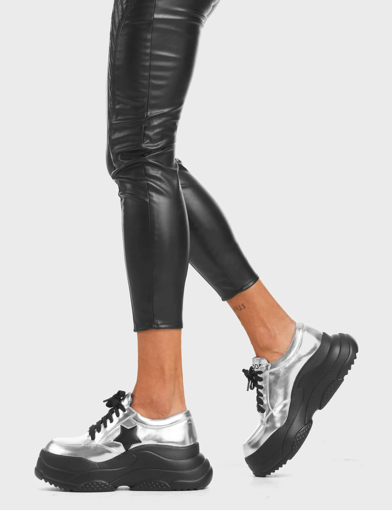 Venus Chunky Platform Sneakers