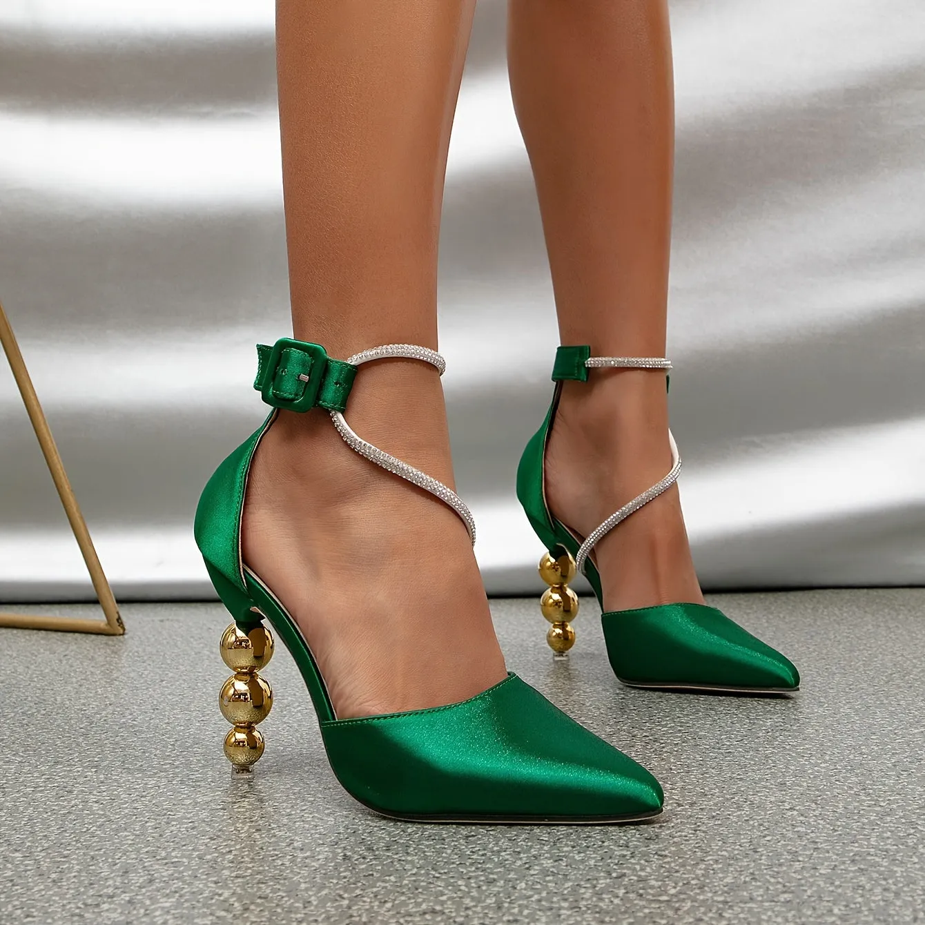 VougeVamp Rhinestone High Heel Pumps – Elegant Pointed Toe with Secure Buckle Strap