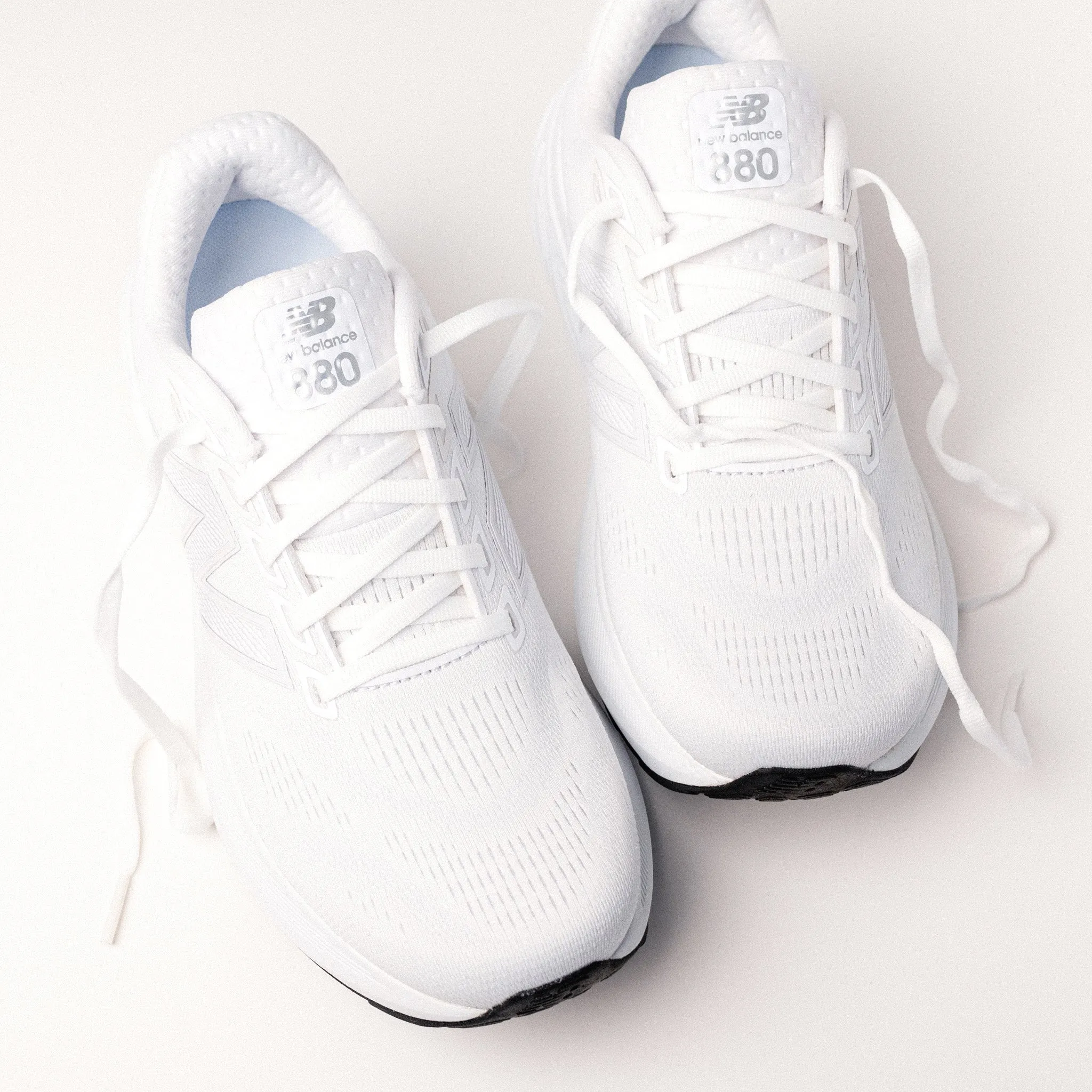 W-880V15 - WHITE - MESH