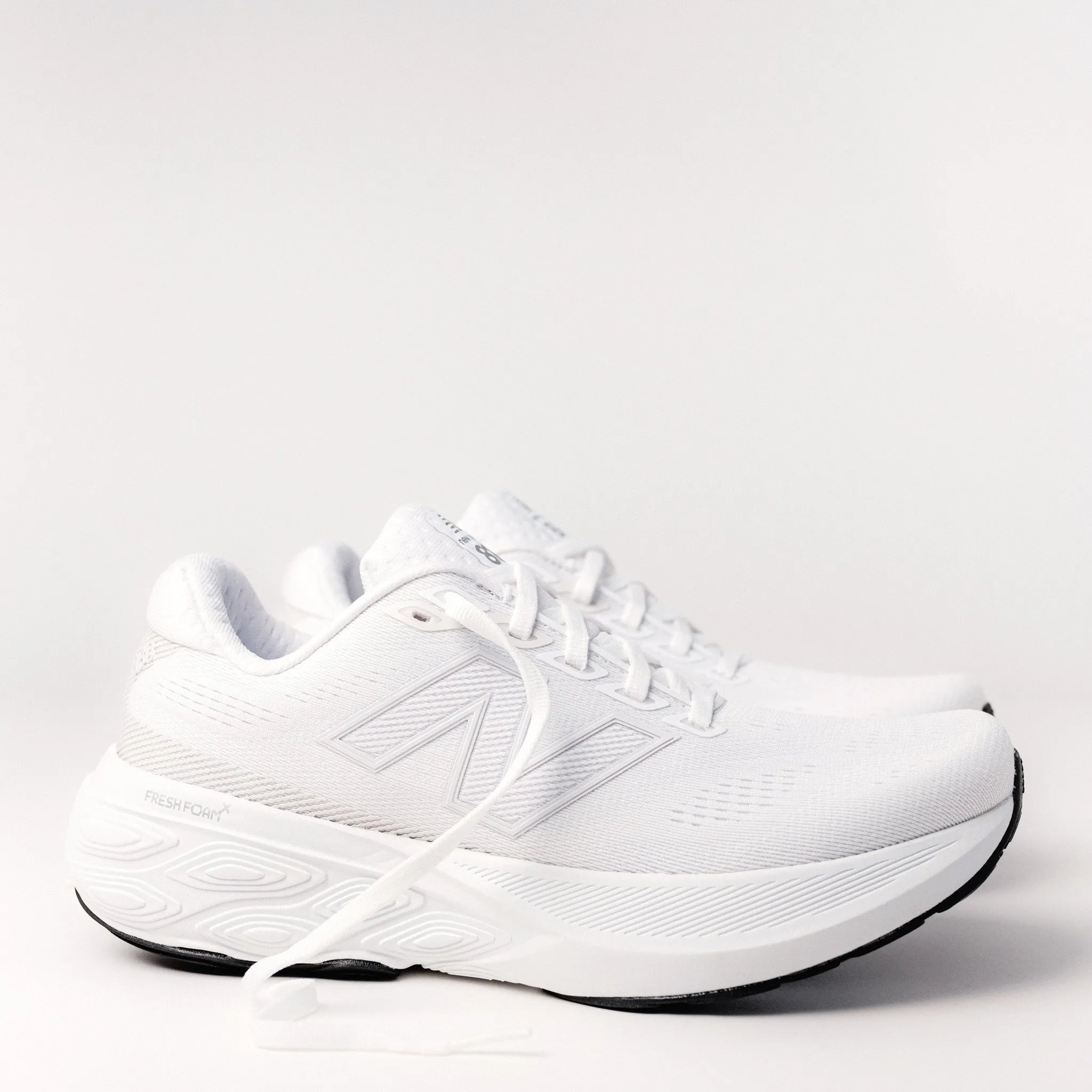 W-880V15 - WHITE - MESH