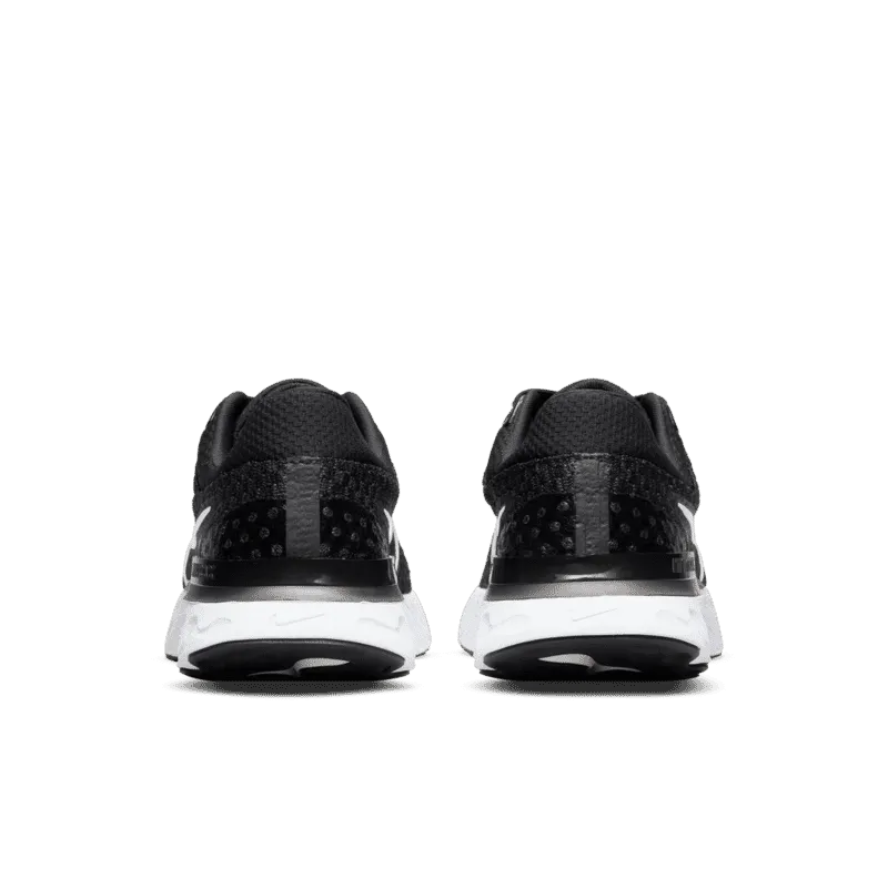 W NIKE REACT INFINITY RUN FK 3