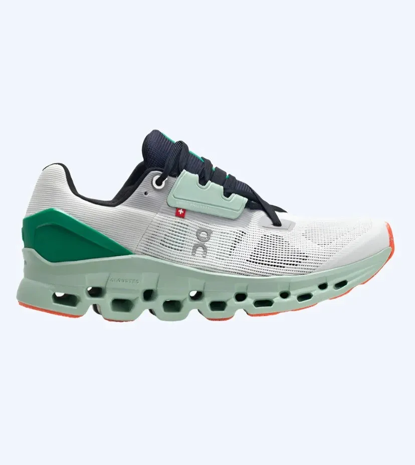 Women's Cloudstratus