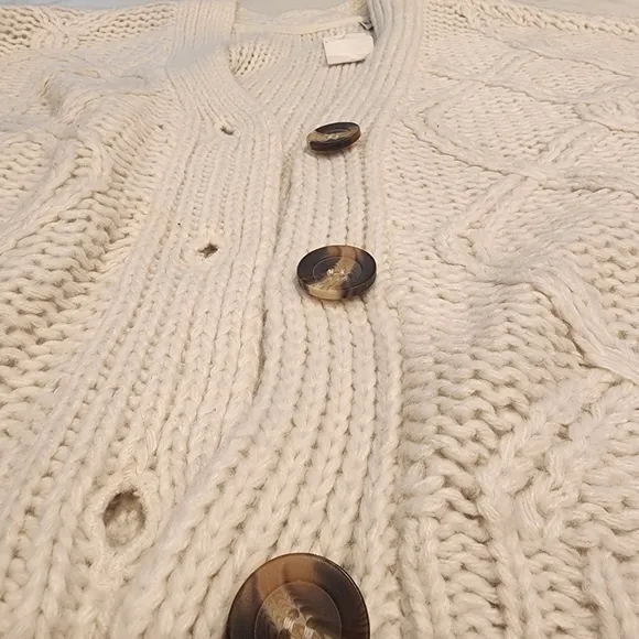 Womens, NWTO, Rag Supply,size large, loose fitting cream chunky knit cardigan.