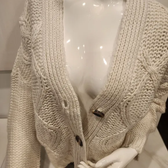 Womens, NWTO, Rag Supply,size large, loose fitting cream chunky knit cardigan.